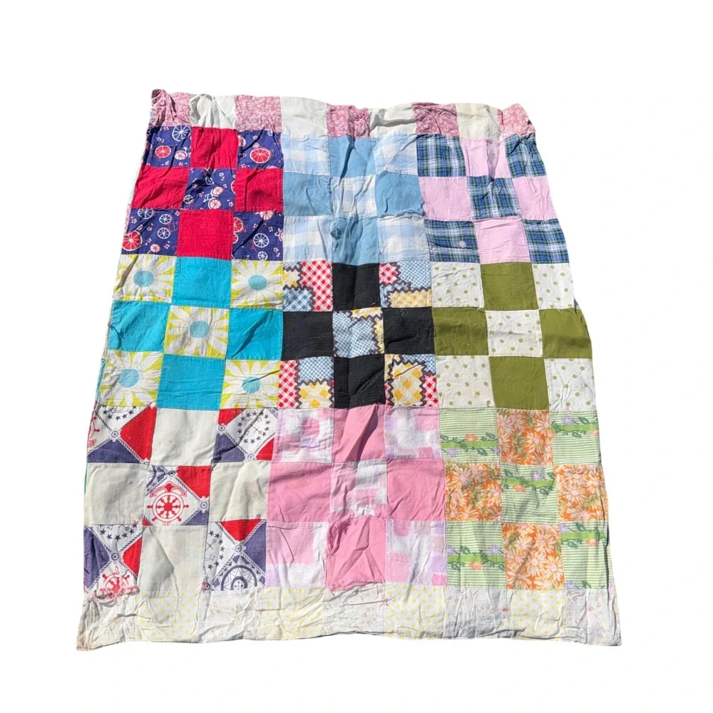 Handmade Patchwork Quilt Throw Multi Color Fair Condition Vintage Style 30x37